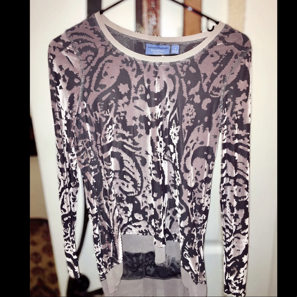 Simply Vera-Burnout Top Velvet &Sheer Lavender Top